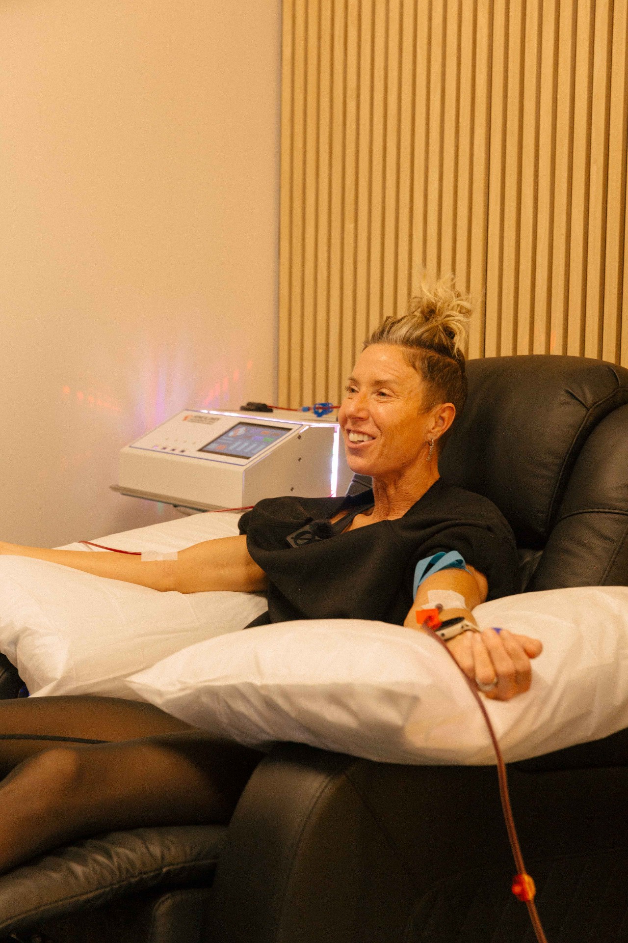 EB02 blood oxygenation treatment in progress at The Pro2col Nashville